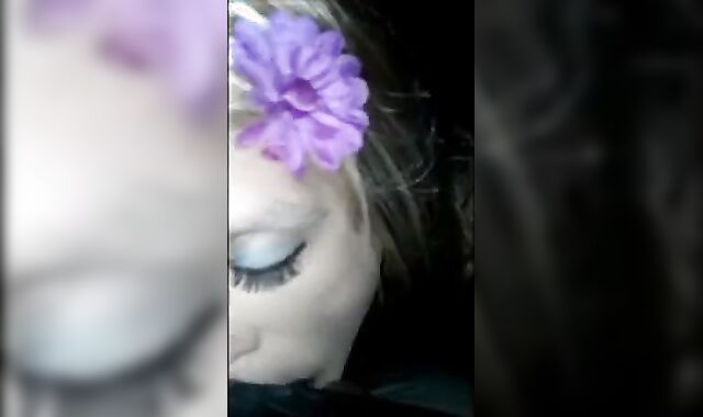 Crossdresser Blows Amateur Cock from Craigslist