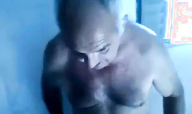 Fat Old Grandpa Barebacks a Daddy 2