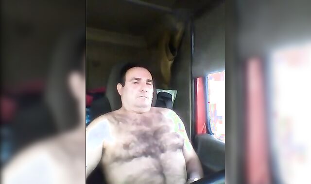 Pakistani Trucker Dad Amateur Video