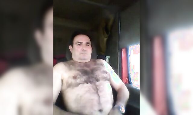 Pakistani Trucker Dad Amateur Video