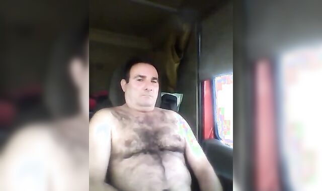 Pakistani Trucker Dad Amateur Video