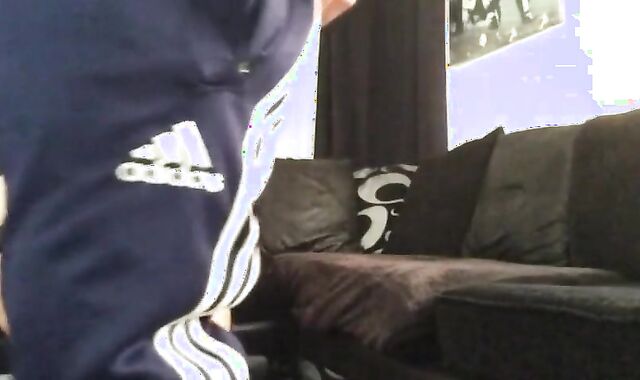 First Contact: Straight Friends Explore