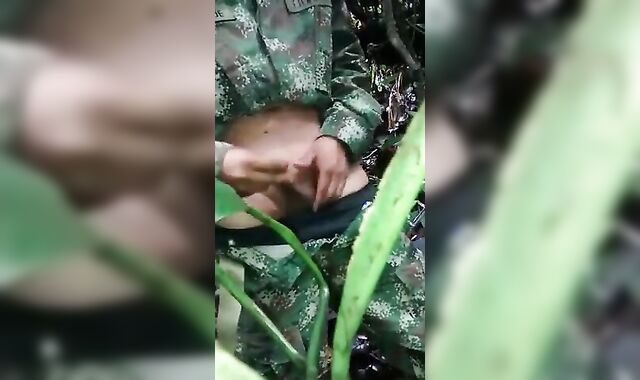 Soldier Beats Off Outdoors - Amateur Latin Military Handjob 2