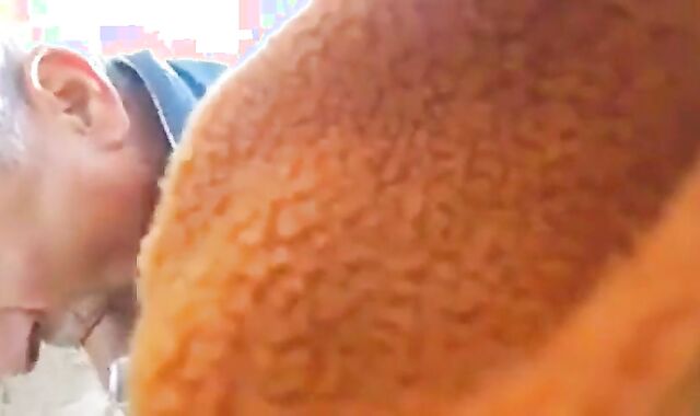 Bareback Fuck Outdoors