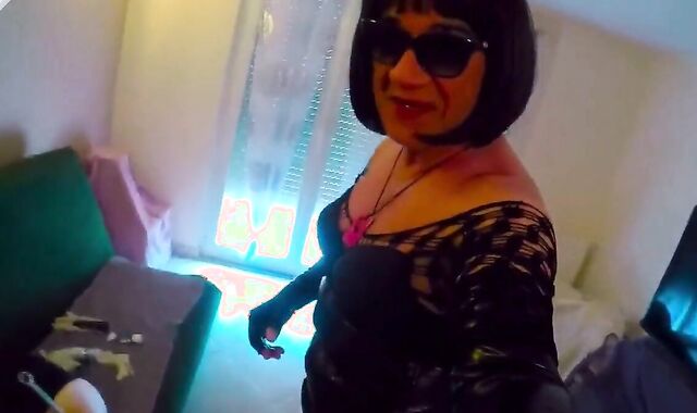 Anal dressage d'un amateur crossdresser