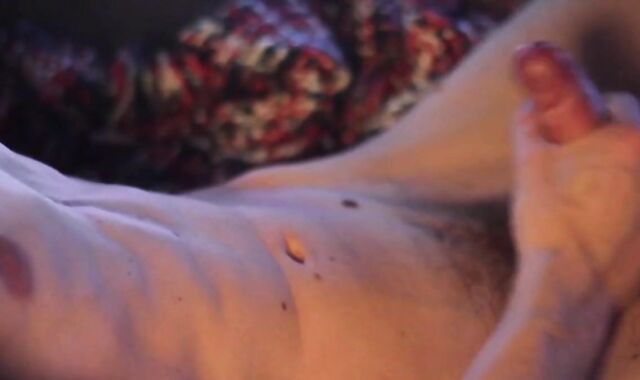 Skinny Twink's Webcam Solo: Cum on Me!