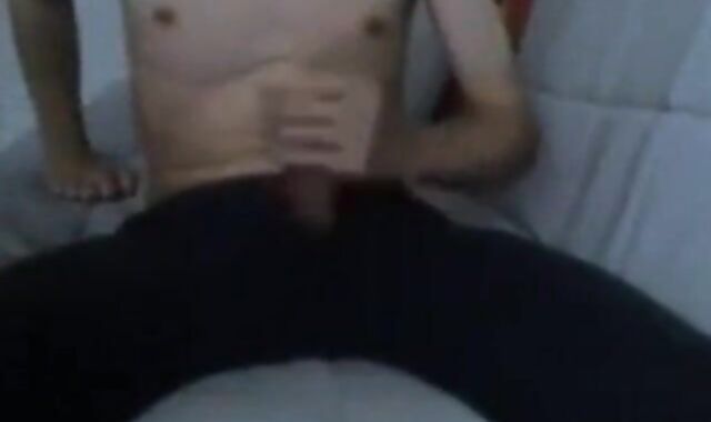 19yo Amateur Twinks Jerk and Cum on Webcam 2
