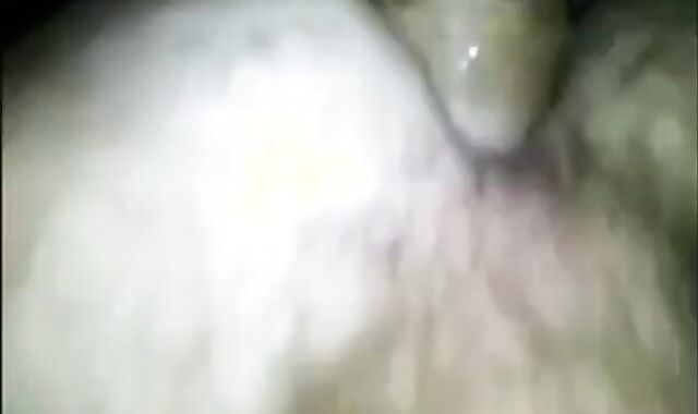 Experimenting with my Latin friend - Amateur Bareback