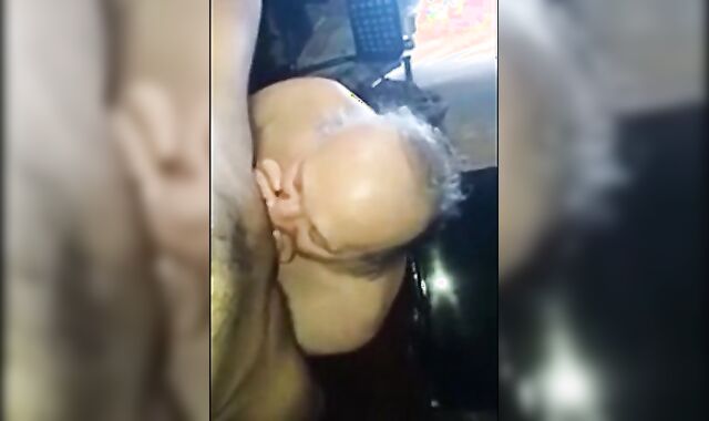 Fat Daddy Bareback Blowjob