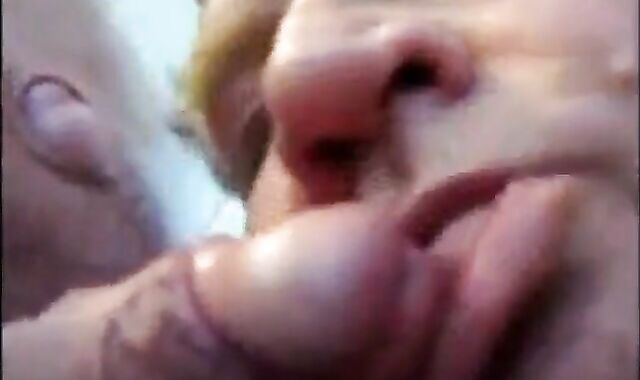 Daddy Sucks a Tasty Cock in Amateur Bear Blowjob Video