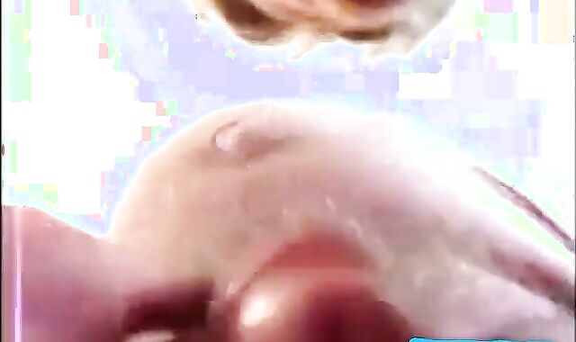 Daddy Sucks a Tasty Cock in Amateur Bear Blowjob Video