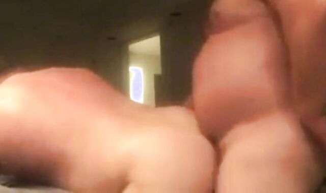 Amateur Bareback Muscle Bears