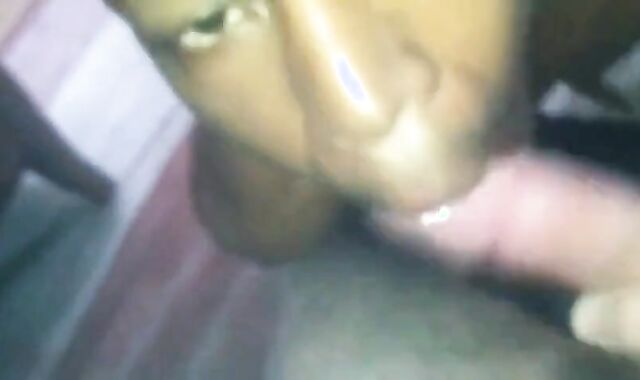 Black Guy Sucks Off a White Hunk