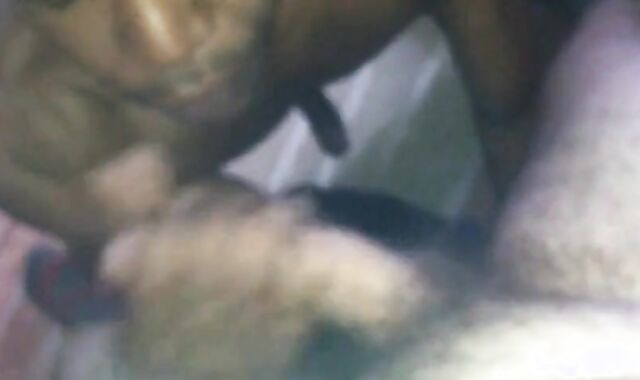 Black Guy Sucks Off a White Hunk