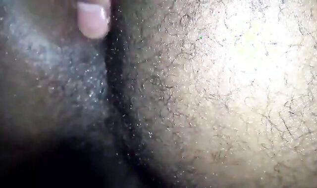 Black Amateur Takes Big Cock Bareback