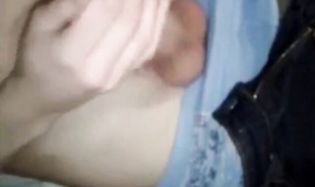 Twink Webcam Handjobs & Cumshots