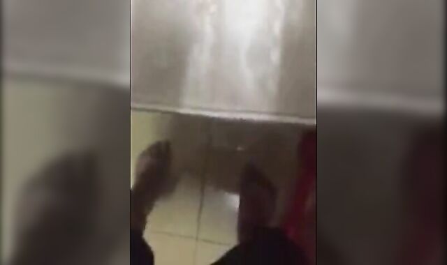 Bareback Amateur Asian Boys in Steamy Threesome