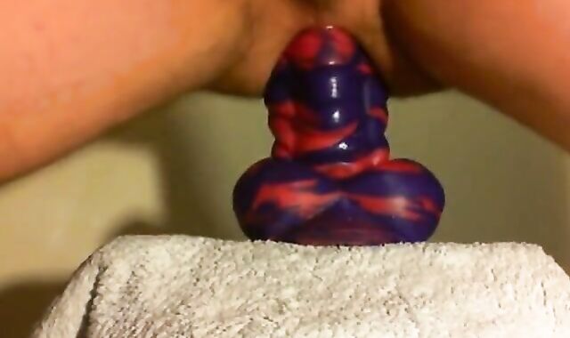 Anal Fun with Flint the Bad Dragon: Amateur Gay Fisting Video