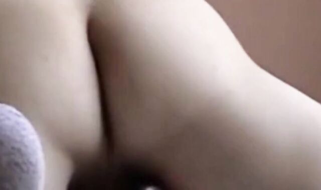 Twink's Closeup Humping Orgasm