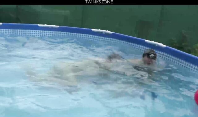 Aston Twins Fun In The Pool Aston Twins