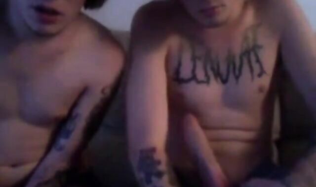 Twink Twins Masturbating on Webcam