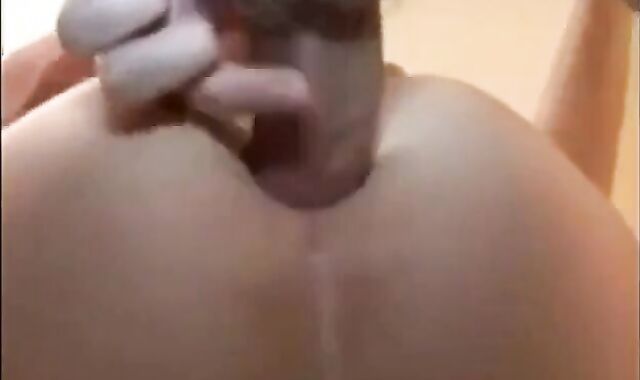 Amateur Bareback with Big Cock Leads to Gay Creampie