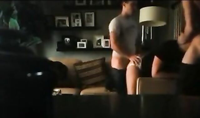 2 Straight Amateur Guys Fuck on Webcam