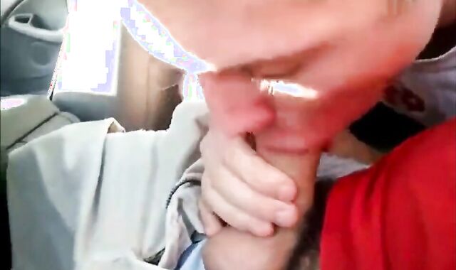 Twink Sucks Dick in Car and Swallows