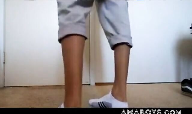 Twink in Socks & Boxers on Webcam