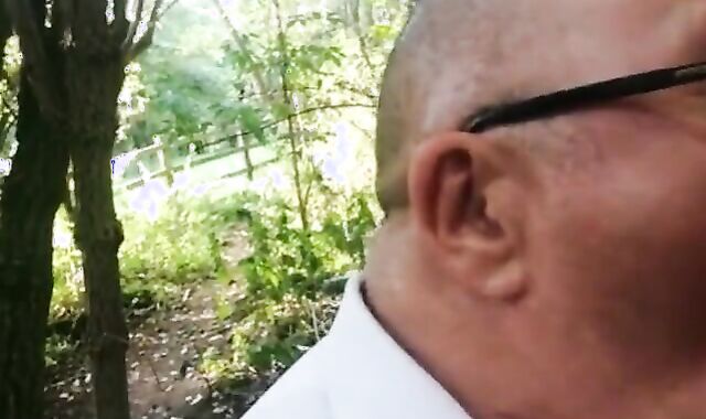 Outdoor Blowjob Tables Turned on Amateurs 3