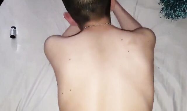 Deliciosa Follada Caliente con Pollas sin Condón 3