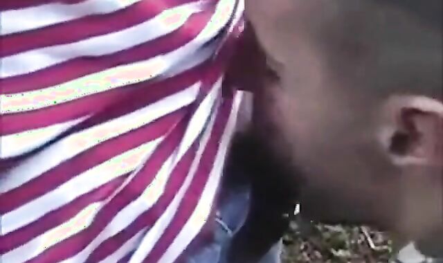 Bareback Interracial Outdoor Fuck with African Tops and White Bottom