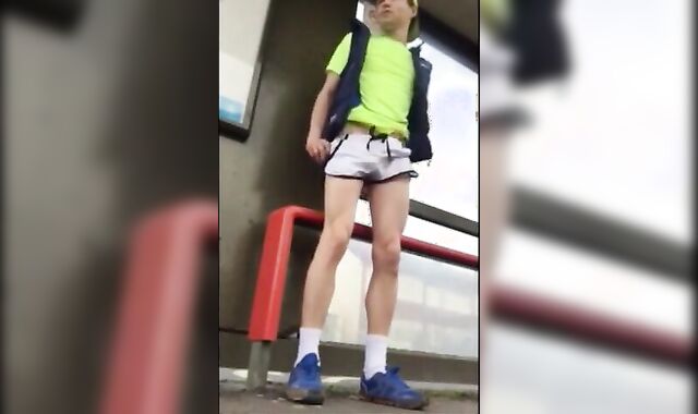 Public Cock Show in Metro Station - Amateur Big Dick Twink 2