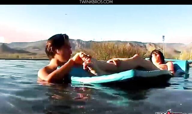 Asher And Brenden Hotties In The Pool