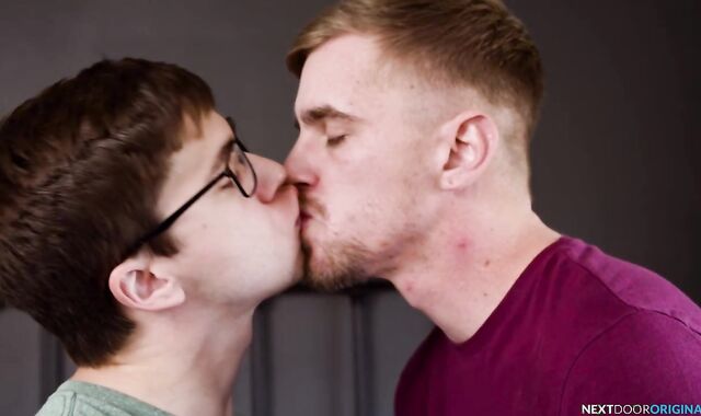 NextDoorOriginals: Pierced Will Braun jacking meaty manhood