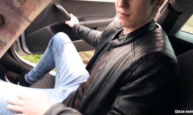 CzechHunter.com: Czech stud queer Hunter luvs getting off