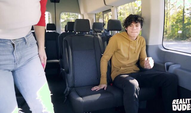 heterosexual Chaser: Chris - Yankee Hook up