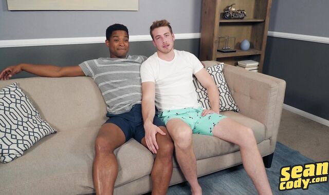 Landon & Kurt: no condom - African Have fun