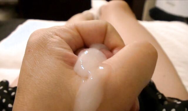 Asian Crossdresser Ayako Masturbates