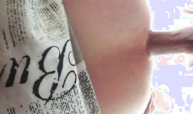 Big-Cock Hunk Barebacks Twink Amateur