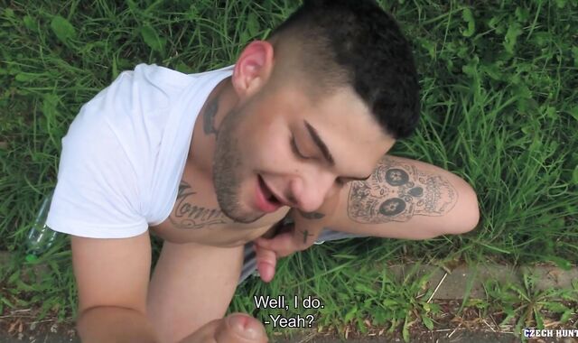 CzechHunter: Czech dude Hunter rushes point of view assfucking intercourse