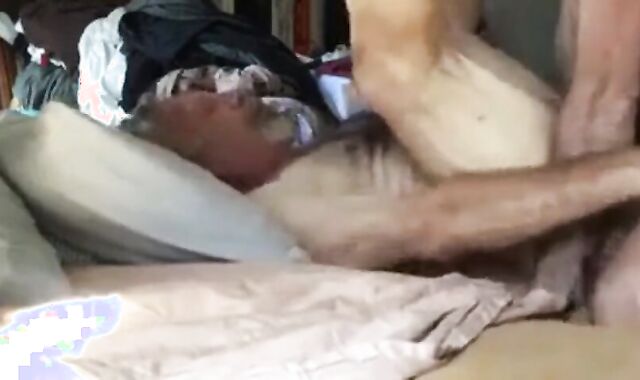 Bareback Daddy Gets Fucked Hard