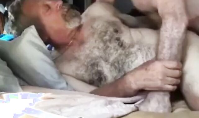 Bareback Daddy Gets Fucked Hard
