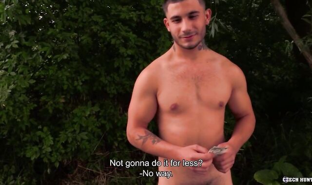 CzechHunter.com: Czech stud fag Hunter lusts tugging