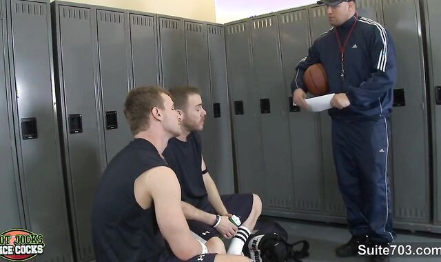 lovely-looking peckers shag In The Locker Apartment