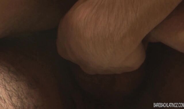 BarebackLatinoz: Rapid firm lovemaking alongside lewd Mark in park