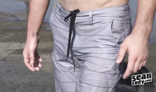 Nicky & Graham: no condom - caboose fun