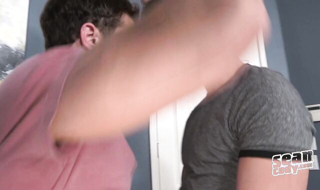 Brandon & Cole: moist - arse Creep Glimpse