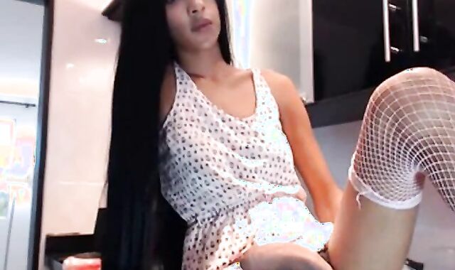 Latin Tgirl Holly's Amateur Webcam Show 2