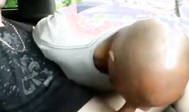 Interracial Outdoor Suck Off at the Rest Stop